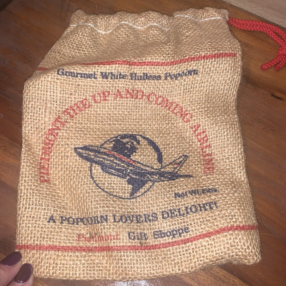VTG Piedmont Airlines Burlap Drawstring Bag Gourmet Popcorn 2lb Gift Shoppe Rare